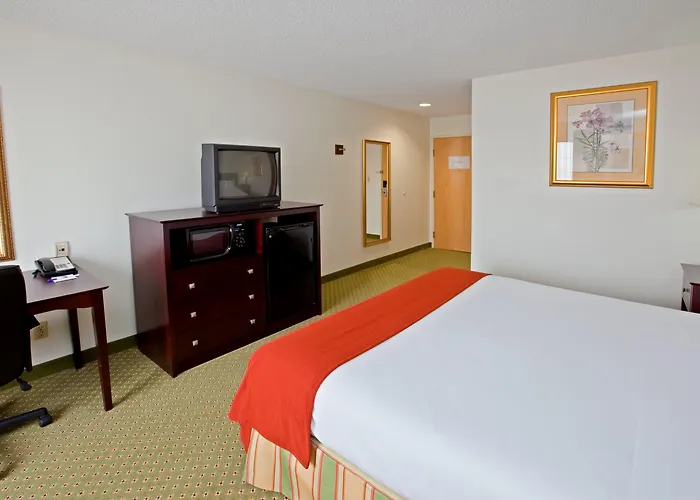 Holiday Inn Express Washington By Ihg